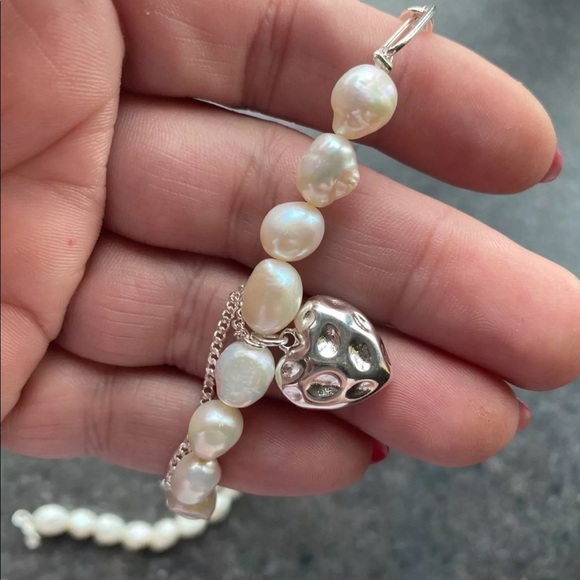 💎NEW 925 Sterling Silver Pearl Asymmetrical Heart Necklace - Picture 5 of 9